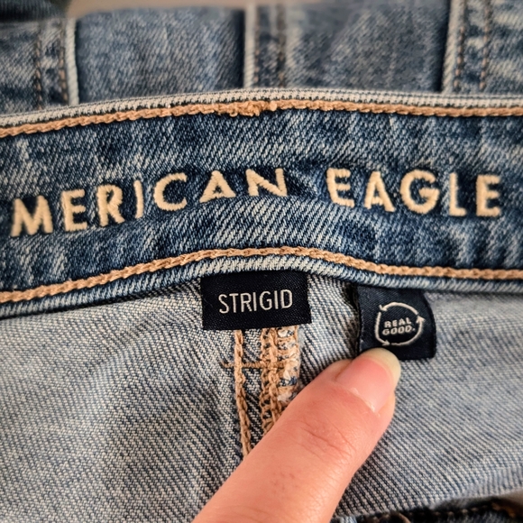 Distressed Blue Women's Jeans - Picture 6 of 6